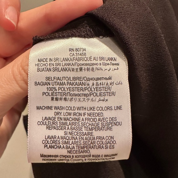 BCBGeneration Women's Black Long Sleeve Surplice Top Size‎ Medium Blouse Party - Picture 6 of 7